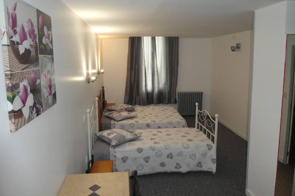 Etanit ! Etape Calme Et Parking Velo, Bicycle - Connection Tous A 1Mn Bus,Train Et Aeroport - Plein Centre De Beziers Pour Visiter,Manger - Chambres Climatisees, Spacieuses Amenagees Pour Singles, Couple, Et Ou Familles - Consigne Et Petit Dej En Plu Béziers Kültér fotó