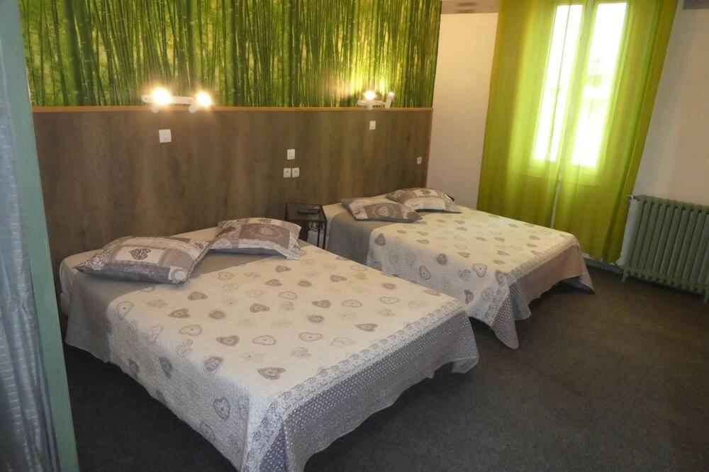 Etanit ! Etape Calme Et Parking Velo, Bicycle - Connection Tous A 1Mn Bus,Train Et Aeroport - Plein Centre De Beziers Pour Visiter,Manger - Chambres Climatisees, Spacieuses Amenagees Pour Singles, Couple, Et Ou Familles - Consigne Et Petit Dej En Plu Béziers Kültér fotó