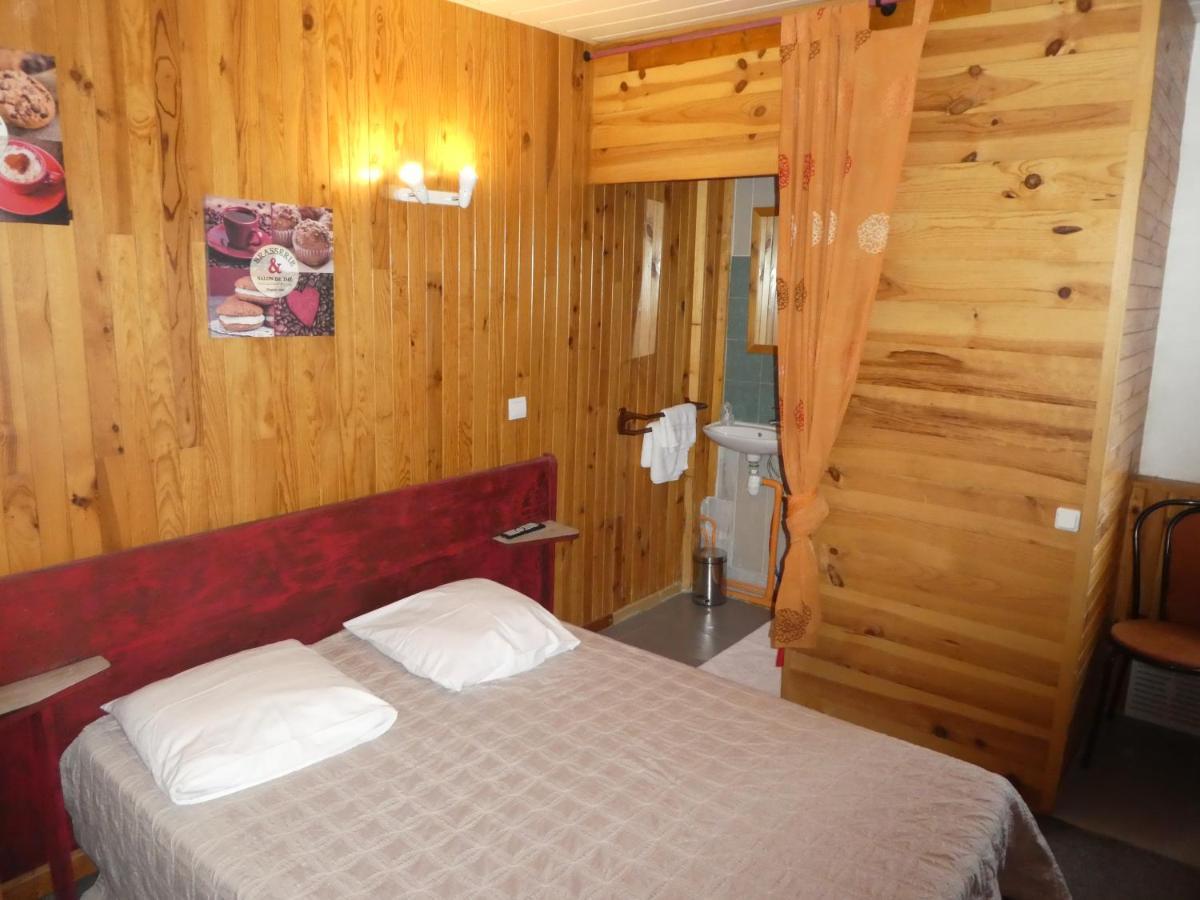 Etanit ! Etape Calme Et Parking Velo, Bicycle - Connection Tous A 1Mn Bus,Train Et Aeroport - Plein Centre De Beziers Pour Visiter,Manger - Chambres Climatisees, Spacieuses Amenagees Pour Singles, Couple, Et Ou Familles - Consigne Et Petit Dej En Plu Béziers Kültér fotó
