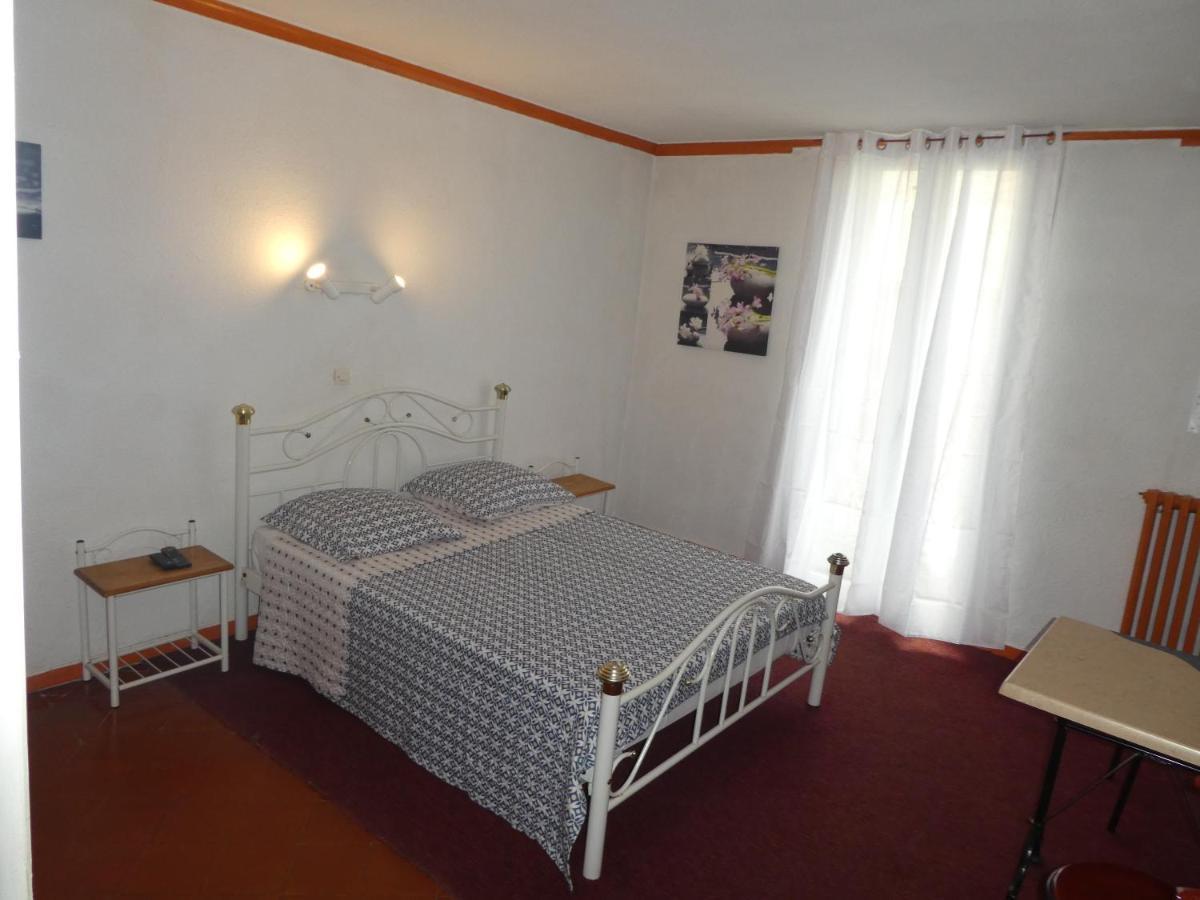 Etanit ! Etape Calme Et Parking Velo, Bicycle - Connection Tous A 1Mn Bus,Train Et Aeroport - Plein Centre De Beziers Pour Visiter,Manger - Chambres Climatisees, Spacieuses Amenagees Pour Singles, Couple, Et Ou Familles - Consigne Et Petit Dej En Plu Béziers Kültér fotó